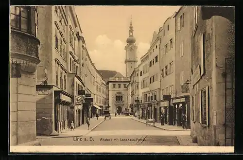 AK Linz a. D., Altstadt mit Landhaus-Portal