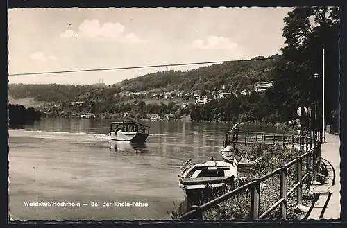 AK Waldshut /Hochrhein, Uferpartie bei der Rhein-Fähre