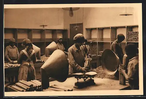 AK Djebel-Kouif, Mine de Djebel-Kouif, Cie des Phosphates de Constantine, Intérieur de la cartoucherie, Bergbau