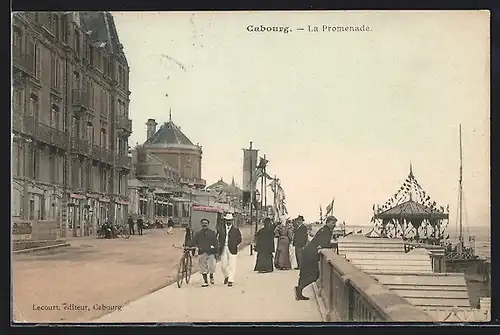 AK Cabourg, La Promenade