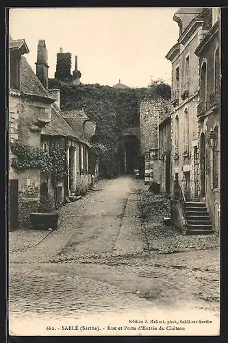 AK Sablé, Rue et Porte d`Entrée du Chateau