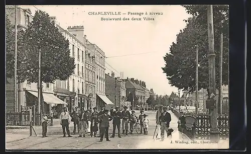 AK Charleville, Passage à niveau Boulevard des deux Villes