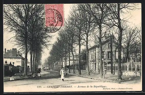 AK Chateau-Thierry, Avenue de la République