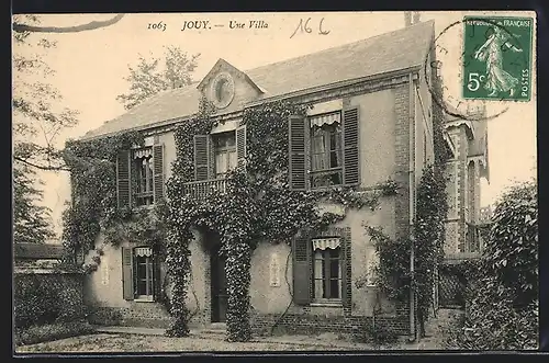 AK Jouy, Une Villa