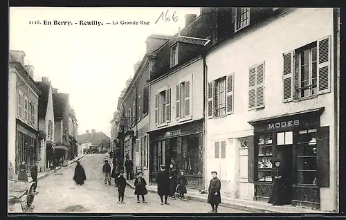 AK Reuilly, La Grande Rue, Strassenpartie