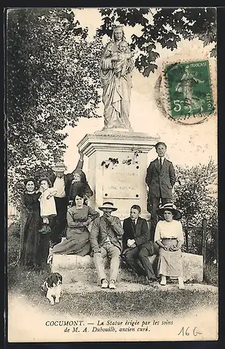 AK Cocument, La Statue érigée par le sois de M. A. Dubouilh, ancien curé