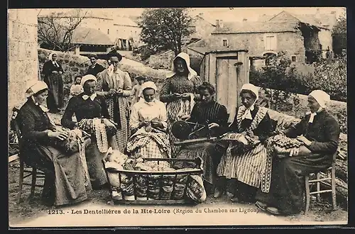 AK Chambon-sur-Lignon /Auvergne, Les Dentellières de la Hte-Loire