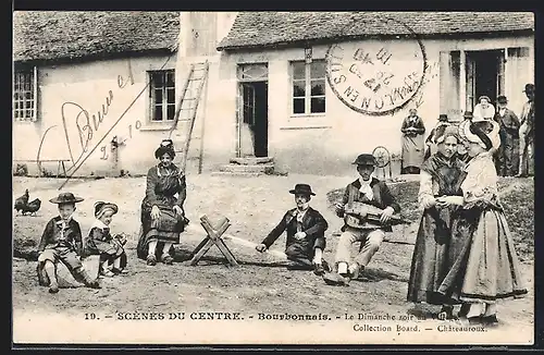 AK Bourbonnais /Auvergne, Scènes du Centre, Le Dimanche soir au Village