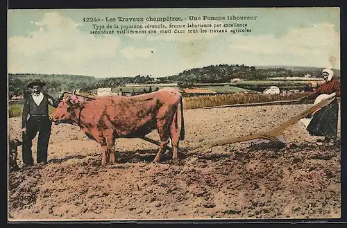 AK Auvergne, Les Travaux champêtres, Une Femme laboureur