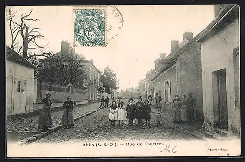 AK Ablis, Rue de Chartres, Strassenpartie