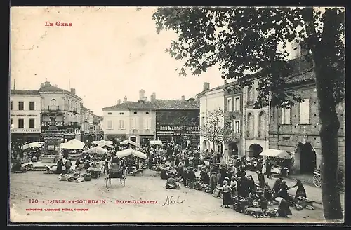 AK L`Isle-en-Jourdain, Place Gambetta