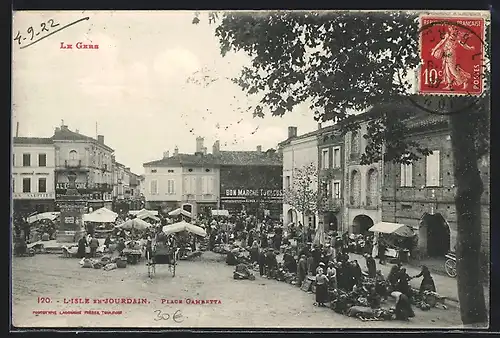 AK L`Isle-en-Jourdain, Place Gambetta