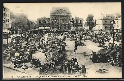 AK Cherbourg, La place du Chateau et le Théatre