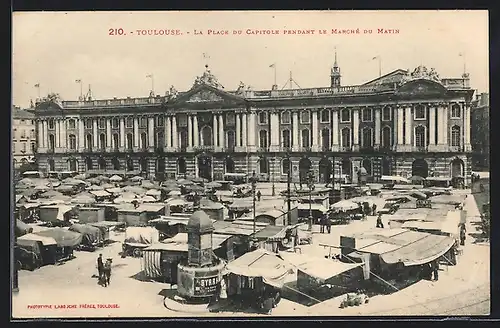 AK Toulouse, Vespasienne auf dem Marktplatz