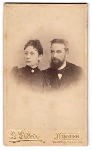 Fotografie Ludwig Stöber, Hamburg, Hermannstr. 43, Junges Paar in eleganter Kleidung
