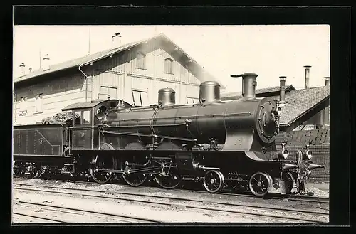 AK Englische Dampflokomotive No. 710