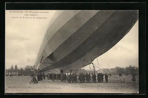 AK Lunéville, Un Dirigéable allemand type Zeppelin, Luftschiff
