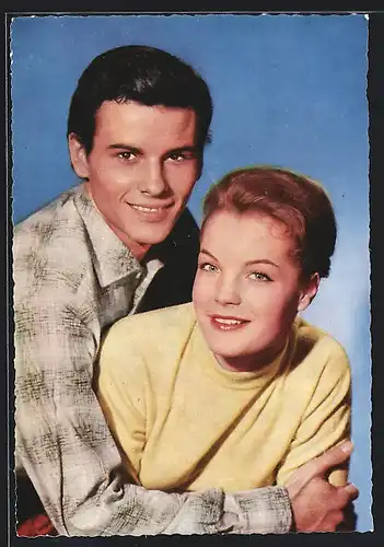 AK Schauspielerin Romy Schneider und Schauspieler Horst Buchholz in einer Filmrolle als Paar