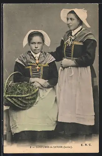 AK Costumes de Savoie, Jarrier, deux femmes, Auvergne