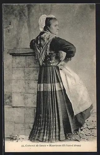 AK La Savoie Pittoresque, Französin in Tracht der Maurienne