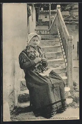 AK Pralognan-la-Vanoise, Frau beim stricken