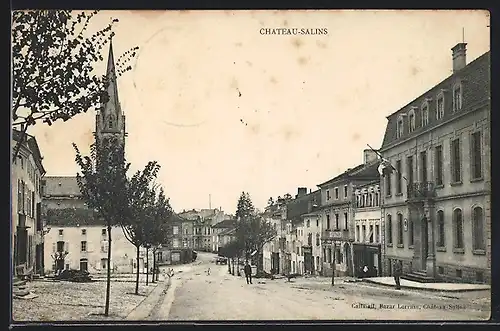 AK Chateau-Salins, Strassenpartie mit Kirche