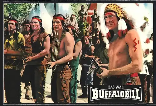 AK Filmszene aus Das war Buffalo Bill - Indianer mit Kriegsbemalung