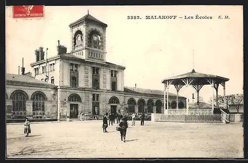 AK Malakoff, Les Écoles