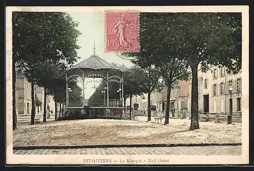AK Pithivers, Le Kiosque, Mail Ouest