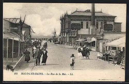 AK Malo-les-Bains, La Rue de la Mer