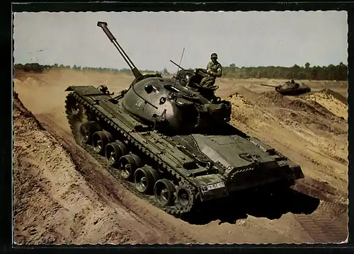 AK Bundeswehr, Panzerkampfwagen M 48 A bei Geländeübung