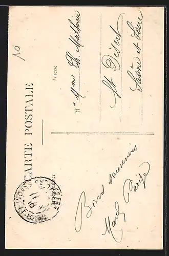 AK Picardie, Type de Matelote, Le Portel, Jeune Porteloise, Mädchen mit Korb an der Hand