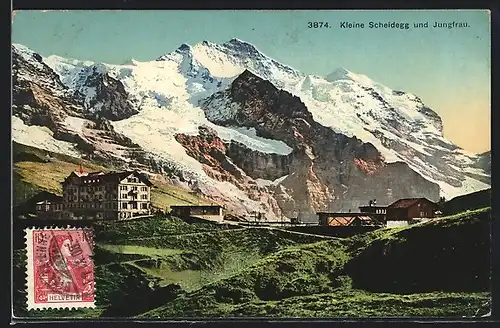 AK Kleine Scheidegg, Hotel mit Blick auf die Jungfrau (4167m)