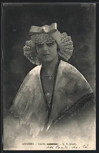 AK Angers, Coiffe angevine