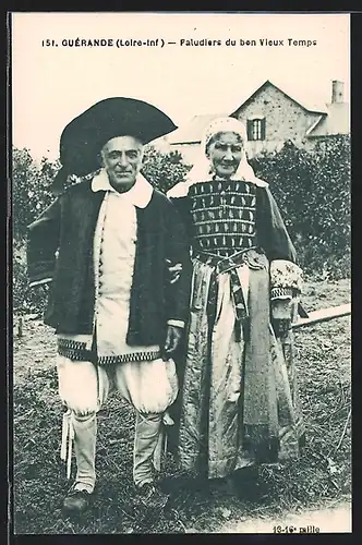 AK Guérande, alter Salzbauer und Gattin in Tracht
