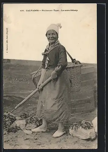 AK Calvados /Normandie, Pêcheuse Type La mère Céleste