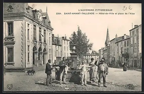 AK Saint-Amant-Tallende, Hotel-de-Ville et place de l`Aise