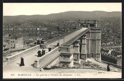 AK Marseille, Vue générale et Terrasses des Ascenseurs