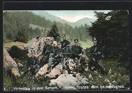 AK Schweizer Vorposten mit Gewehren in den Bergen