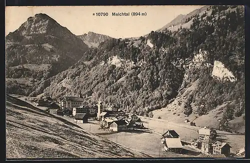 AK Melchtal, Ortsblick mit Kirche