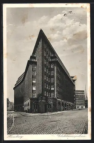 AK Hamburg Kontorhausviertel, Blick auf Chilehausspitze