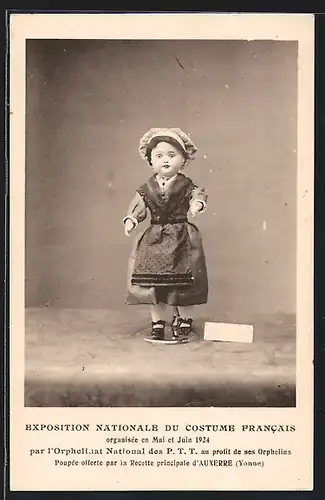 AK Auxerre, Exposition Nationale du Costume Francais 1924, Puppe