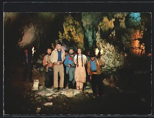 AK Winnetou II, Als Gefangene in der Höhle