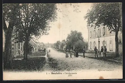 AK Bouloire, Gendarmerie mit Polizisten und Anwohnern