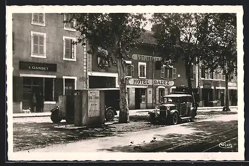 AK Pont-de-Vaux, Place Michel-Poisat