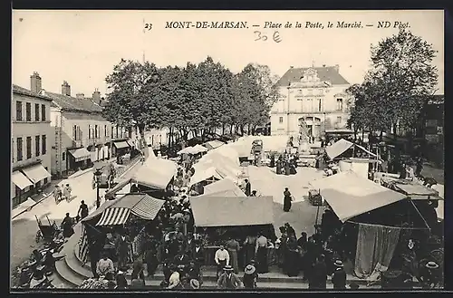 AK Mont-de-Marsan, Place de la Poste, le Marché