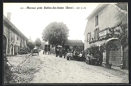 AK Marnoz près Salins-les-bains, Strassenpartie mit Restaurant Courvoisier