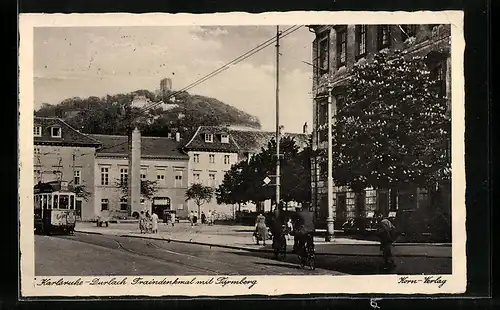 AK Karlsruhe-Durlach, Traindenkmal mit Turmberg