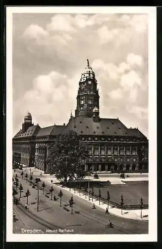 AK Dresden, Neues Rathaus aus der Vogelschau