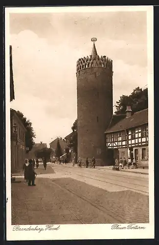 AK Brandenburg /Havel, Strasse am Plauer Torturm